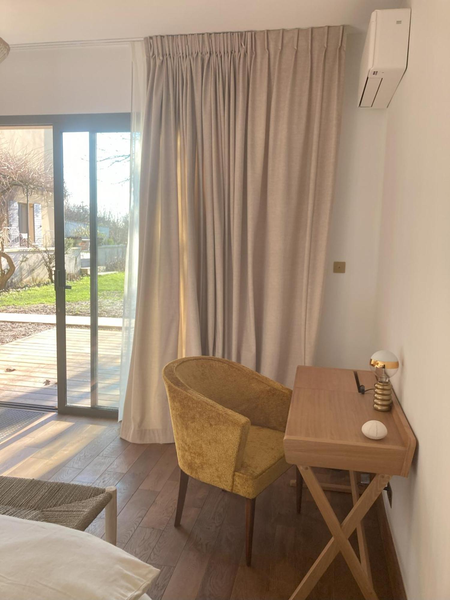 Guest house L'angelus Genay (Rhone)